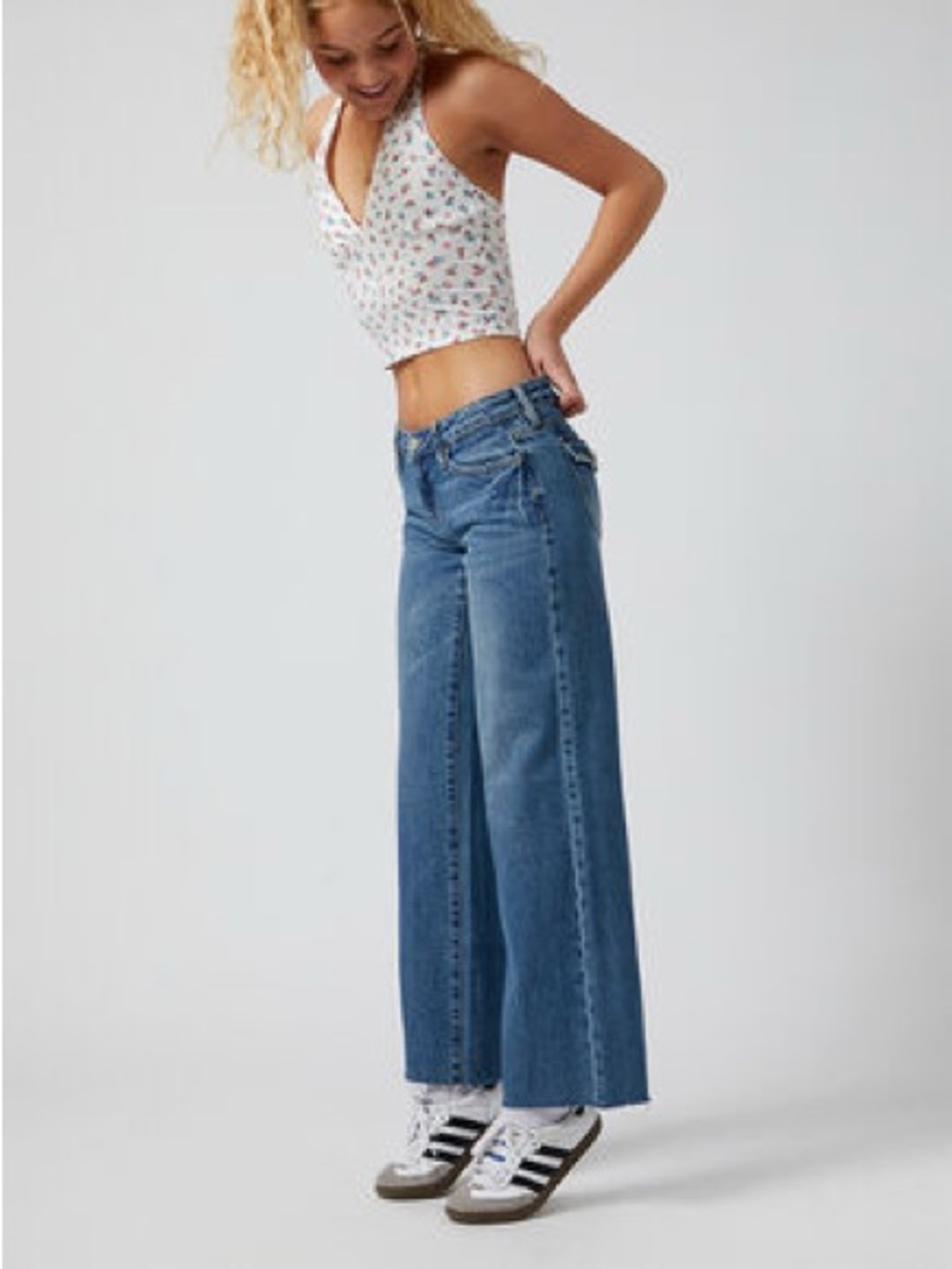 Zoe Low Rise Girlfriend Jeans Button Pocket Dark Indigo